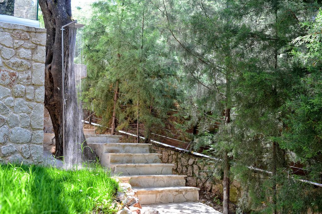 Ágios Matthaíos Mavres Luxury Studio מראה חיצוני תמונה